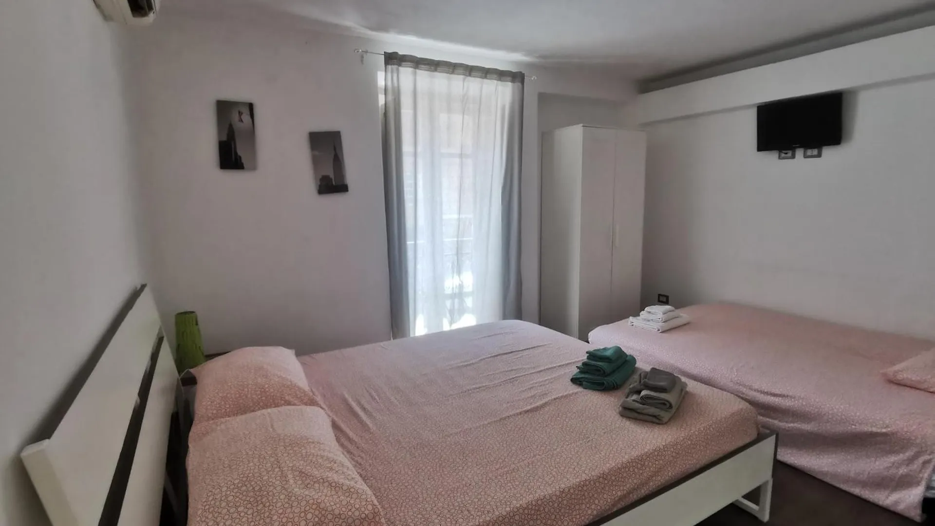 Hotel Gday Palermo 0*,  Włochy